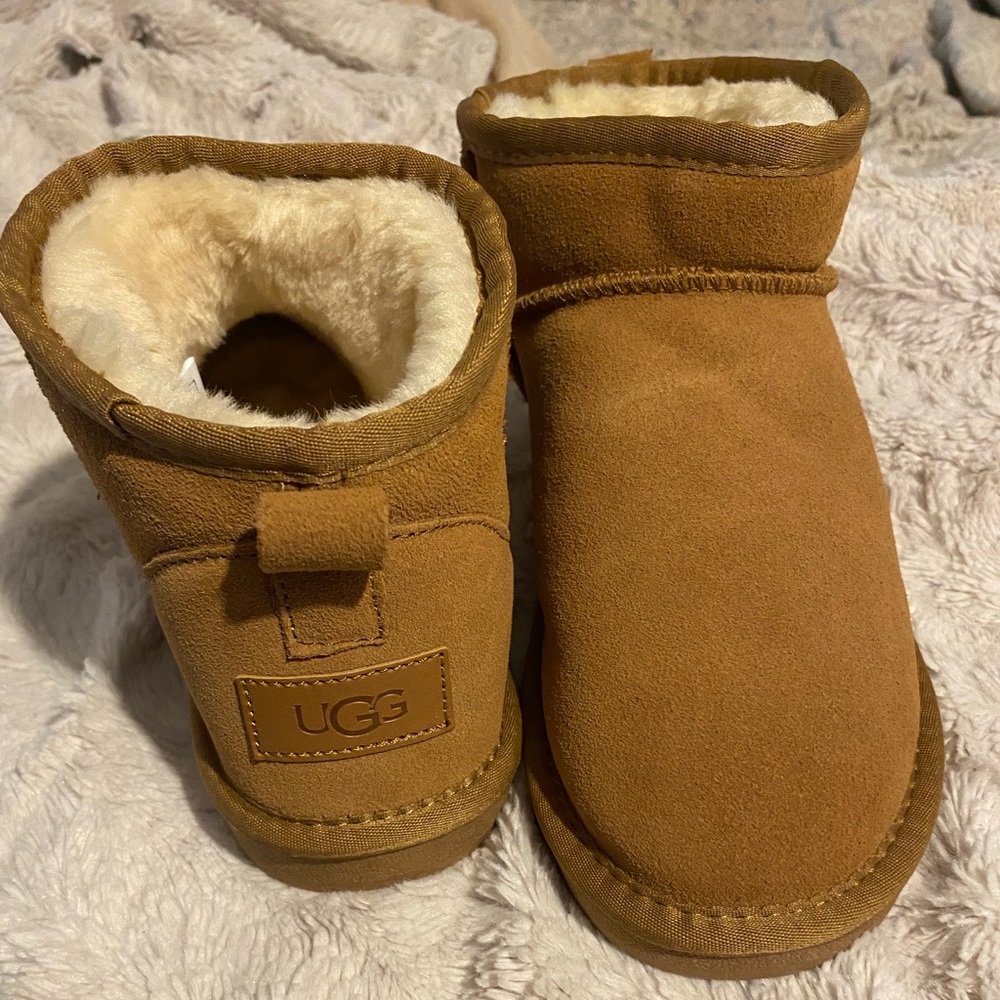 Ultra mini ugg boots